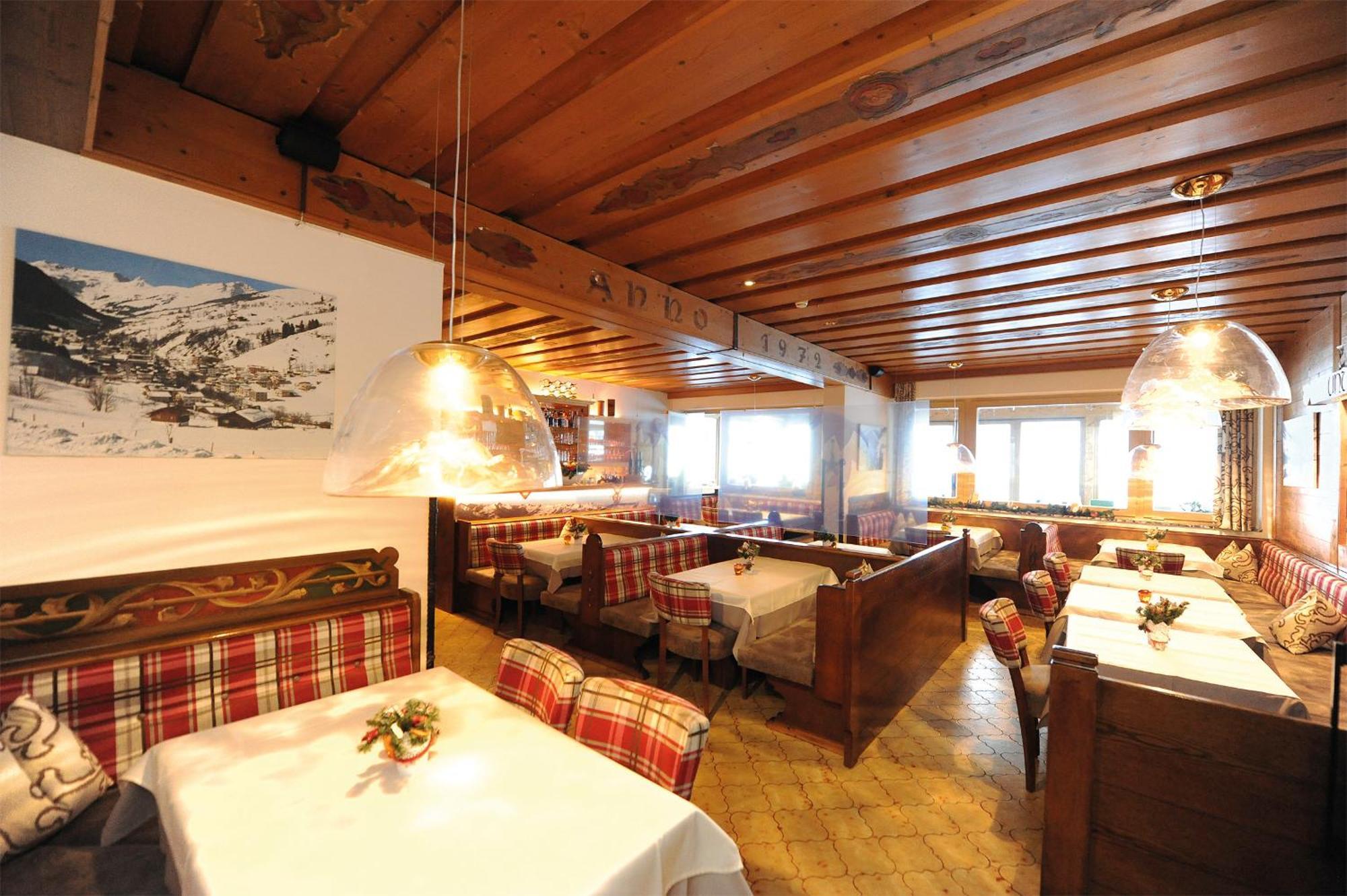 Ski In Ski Out Hotel Unterellmau Saalbach-Hinterglemm Exterior photo